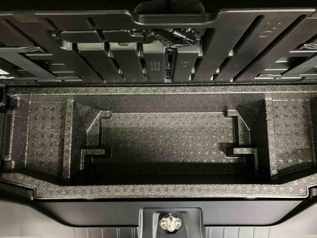 タント Ｘ　スマートアシスト付き　オートライト・ハイビーム　ＬＥＤヘッドランプ　コーナーセンサー　両側電動スライドドア　電動パーキングブレーキ　ブレーキホールドシステム　キーフリーシステム（24枚目）