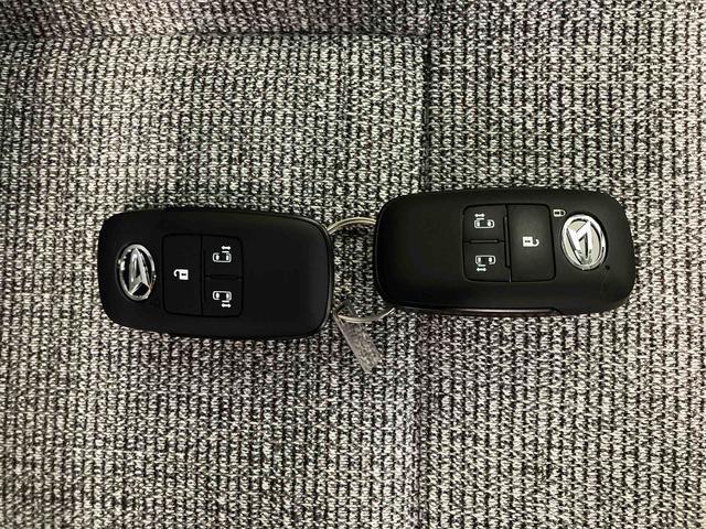 ムーヴキャンバス ストライプスG スマートアシスト付き ホッとカップホルダー コーナーセンサー オートライト・ハイビーム LEDヘッドランプ キーフリー 両側電動スライドドア 電動パーキングブレーキ ステアリングスイッチ(36枚目)