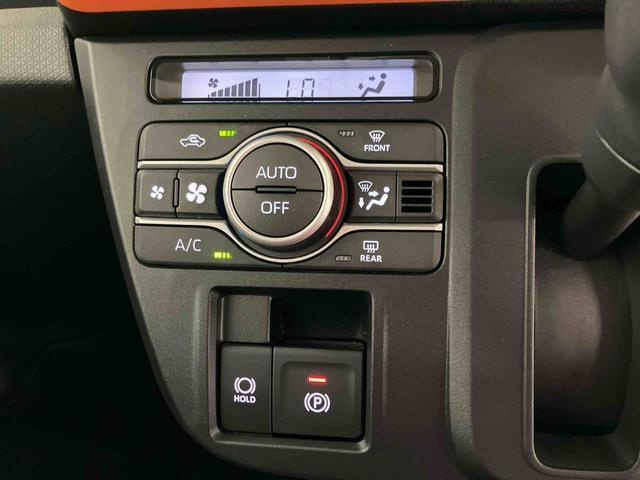 タント ファンクロス　スマートアシスト付き　オートライト・ハイビーム　ＬＥＤヘッドランプ　コーナーセンサー　両側電動スライドドア　電動パーキングブレーキ　ブレーキホールドシステム　キーフリーシステム（12枚目）