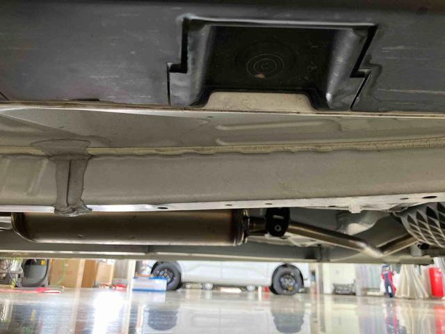 タント ファンクロス　スマートアシスト付き　オートライト・ハイビーム　ＬＥＤヘッドランプ　コーナーセンサー　両側電動スライドドア　電動パーキングブレーキ　ブレーキホールドシステム　キーフリーシステム（31枚目）