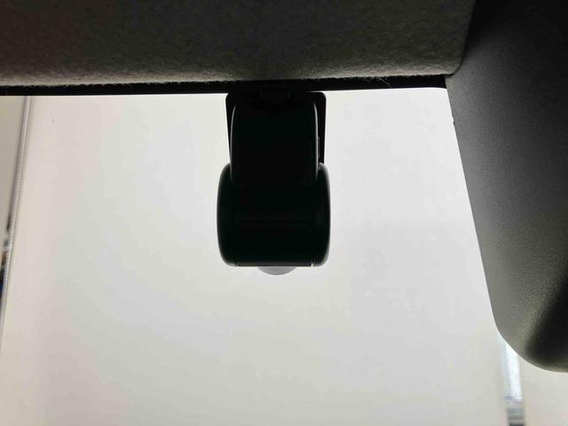 ムーヴキャンバス GメイクアップVS SAIII スマートアシスト付き ナビゲーションシステム付き ドライブレコーダー付き パノラマモニター付き ステアリングスイッチ キーフリーシステム シートヒーター ETC付き 両側電動スライドドア(10枚目)