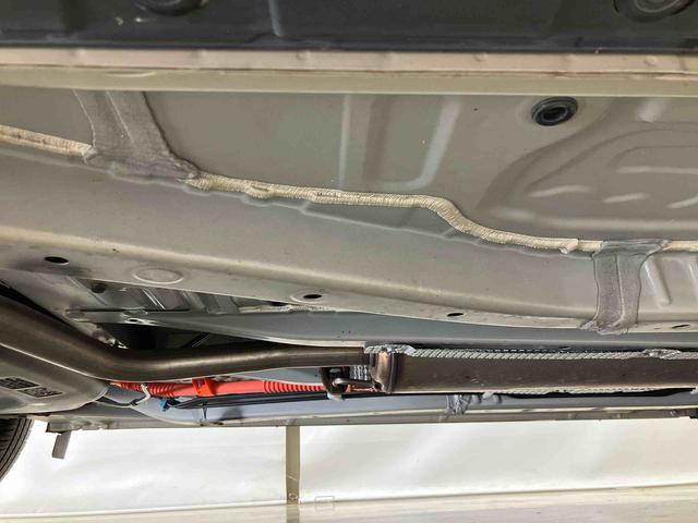 ロッキー Ｘ　ＨＥＶ　スマートアシスト付き　ハイブリット車　オートライト・ハイビーム　電動パーキングブレーキ　キーフリーシステム　シートヒーター　衝突回避支援ブレーキ　誤発進抑制制御機能（29枚目）