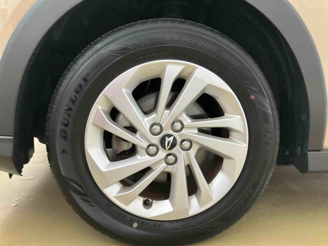 ロッキー Ｘ　ＨＥＶ　スマートアシスト付き　ハイブリット車　オートライト・ハイビーム　電動パーキングブレーキ　キーフリーシステム　シートヒーター　衝突回避支援ブレーキ　誤発進抑制制御機能（31枚目）