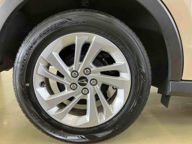 ロッキー Ｘ　ＨＥＶ　スマートアシスト付き　ハイブリット車　オートライト・ハイビーム　電動パーキングブレーキ　キーフリーシステム　シートヒーター　衝突回避支援ブレーキ　誤発進抑制制御機能（33枚目）