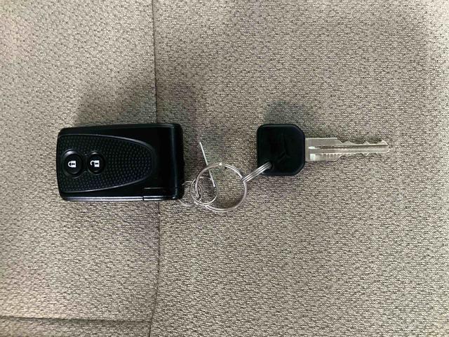 ムーヴ Ｘ　ナビゲーションシステム付き　フルタイム４ＷＤ　オートライト　キーフリーシステム　フォグランプ　オートエアコン　アルミホイール　アイドリングストップ　プッシュボタンスタート（29枚目）