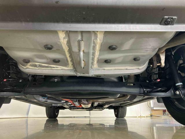 ロッキー プレミアムＧ　ＨＥＶ　スマートアシスト付き　ＨＥＶ車　ナビゲーションシステム付き　バックカメラ付き　ドライブレコーダー付き　オートライト・ハイビーム　ステアリングスイッチ　アダプティブクルーズコントロール　シートヒーター（6枚目）