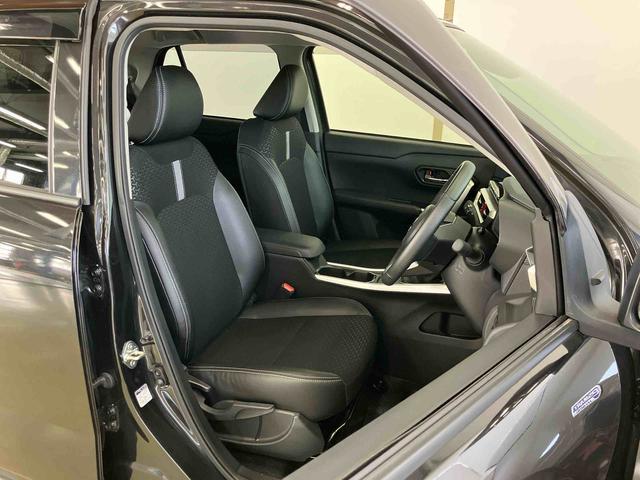 ロッキー プレミアムＧ　ＨＥＶ　スマートアシスト付き　ＨＥＶ車　ナビゲーションシステム付き　バックカメラ付き　ドライブレコーダー付き　オートライト・ハイビーム　ステアリングスイッチ　アダプティブクルーズコントロール　シートヒーター（7枚目）