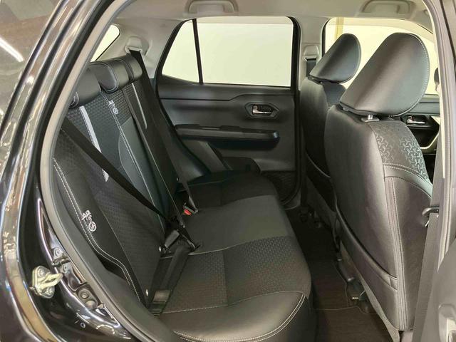 ロッキー プレミアムＧ　ＨＥＶ　スマートアシスト付き　ＨＥＶ車　ナビゲーションシステム付き　バックカメラ付き　ドライブレコーダー付き　オートライト・ハイビーム　ステアリングスイッチ　アダプティブクルーズコントロール　シートヒーター（21枚目）