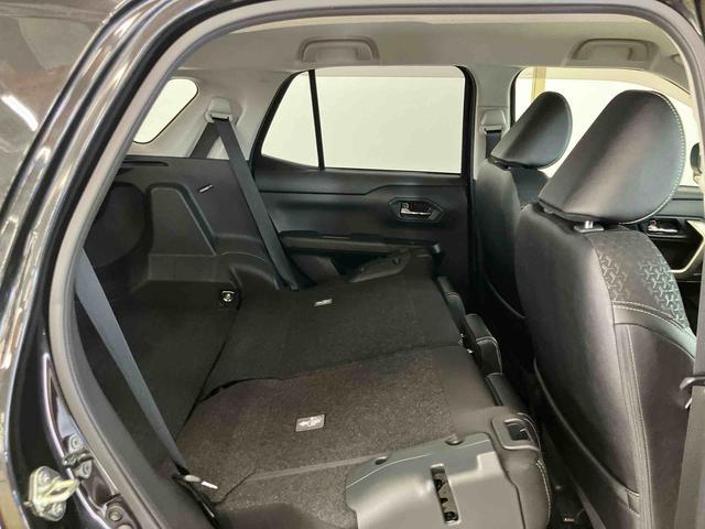 ロッキー プレミアムＧ　ＨＥＶ　スマートアシスト付き　ＨＥＶ車　ナビゲーションシステム付き　バックカメラ付き　ドライブレコーダー付き　オートライト・ハイビーム　ステアリングスイッチ　アダプティブクルーズコントロール　シートヒーター（22枚目）