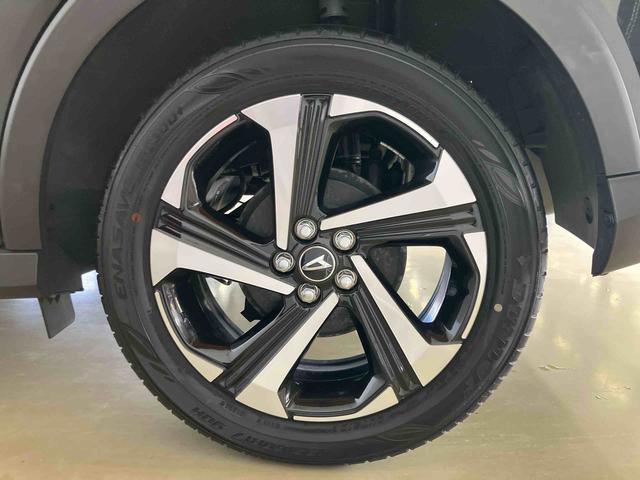 ロッキー プレミアムＧ　ＨＥＶ　スマートアシスト付き　ＨＥＶ車　ナビゲーションシステム付き　バックカメラ付き　ドライブレコーダー付き　オートライト・ハイビーム　ステアリングスイッチ　アダプティブクルーズコントロール　シートヒーター（31枚目）