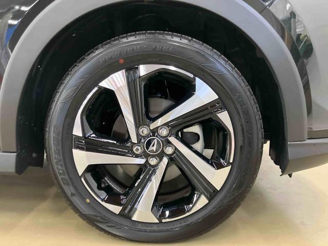 ロッキー プレミアムＧ　ＨＥＶ　スマートアシスト付き　ＨＥＶ車　パノラマカメラ付き　コーナーセンサー　キーフリーシステム　オートライト・ハイビーム　ステアリングスイッチ　アダプティブクルーズコントロール　シートヒーター（34枚目）