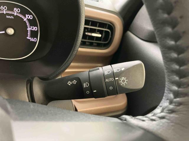 ムーヴキャンバス セオリーＧ　スマートアシスト付き　ホッとカップホルダー　コーナーセンサー　オートライト・ハイビーム　ＬＥＤヘッドランプ　キーフリー　両側電動スライドドア　電動パーキングブレーキ　ステアリングスイッチ（18枚目）