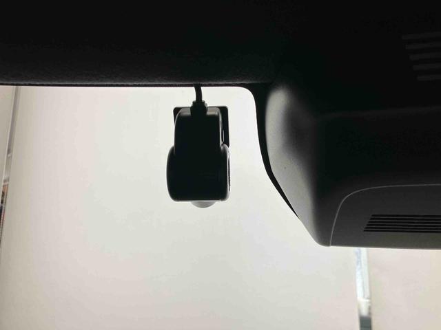 タント カスタムX スマートアシスト付き オートライト・ハイビーム LEDヘッドランプ ナビゲーションシステム付き 両側電動スライドドア 電動パーキングブレーキ パノラマモニター付き キーフリーシステム ETC付き(10枚目)