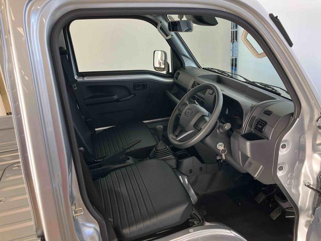 ハイゼットトラック スタンダード スマートアシスト付き パートタイム4WD ラジオ付き オートライト・ハイビーム 衝突回避支援ブレーキ 誤発進抑制制御機能 MT車 コーナーセンサー アイドリングストップ(7枚目)