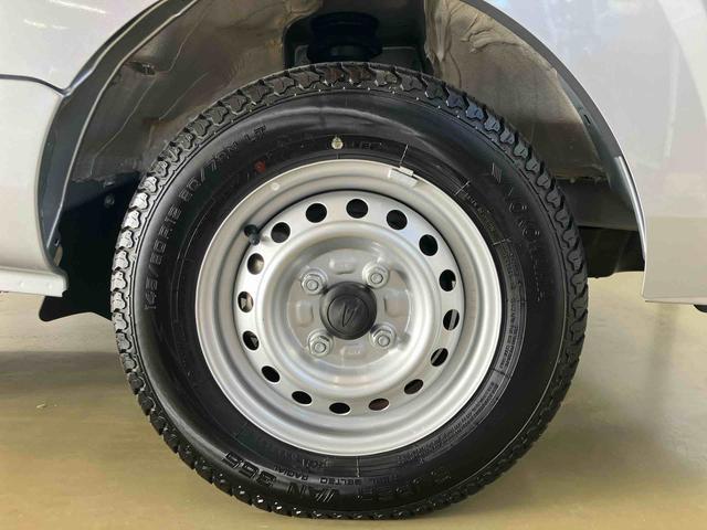 ハイゼットトラック スタンダード スマートアシスト付き パートタイム4WD ラジオ付き オートライト・ハイビーム 衝突回避支援ブレーキ 誤発進抑制制御機能 MT車 コーナーセンサー アイドリングストップ(19枚目)