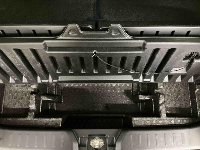 ムーヴキャンバス セオリーＧ　スマートアシスト付き　ホッとカップホルダー　コーナーセンサー　オートライト・ハイビーム　ＬＥＤヘッドランプ　キーフリー　両側電動スライドドア　電動パーキングブレーキ　ステアリングスイッチ（22枚目）