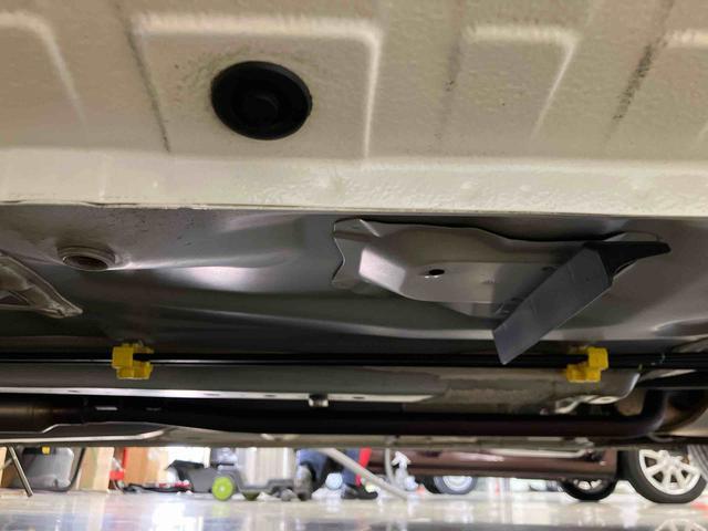 トール カスタムＧ　スマートアシスト付き　ナビゲーションシステム付き　パノラマモニター付き　ドライブレコーダー付き　ＥＴＣ付き　アダプティブクルーズコントロール　ステアリングスイッチ　フルタイム４ＷＤ　キーフリーシステム（34枚目）