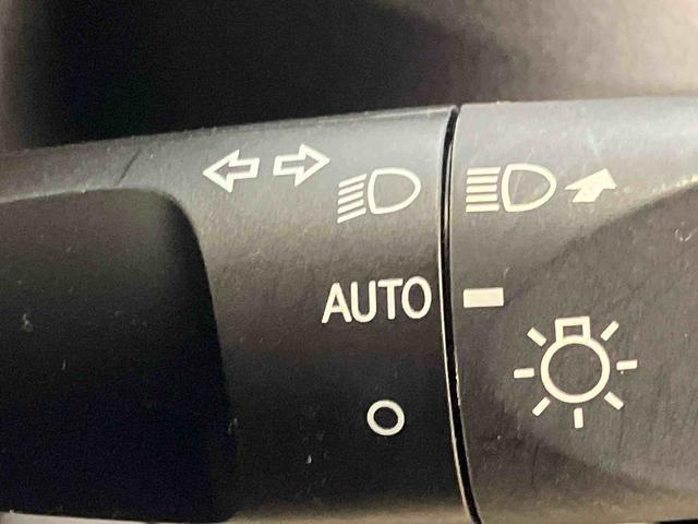 ミライース Ｌ　ＳＡＩＩＩ　１０ｔｈアニバーサリーエディション　スマートアシスト付き　ＣＤチューナー付き　オートライト・ハイビーム　キーレスエントリー　アイドリングストップ　コーナーセンサー　フルタイム４ＷＤ　誤発進抑制制御機能　衝突回避支援ブレーキ（18枚目）