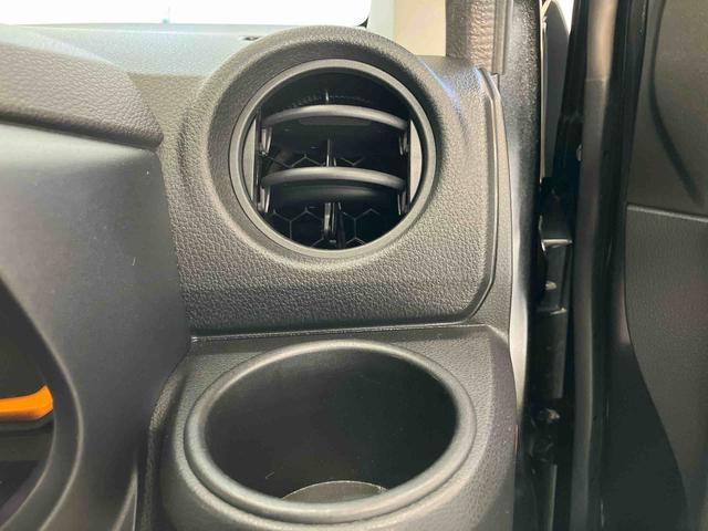 ミライース Ｌ　ＳＡＩＩＩ　１０ｔｈアニバーサリーエディション　スマートアシスト付き　ＣＤチューナー付き　オートライト・ハイビーム　キーレスエントリー　アイドリングストップ　コーナーセンサー　フルタイム４ＷＤ　誤発進抑制制御機能　衝突回避支援ブレーキ（19枚目）