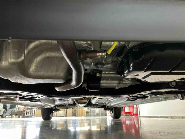 ムーヴキャンバス ストライプスＧ　スマートアシスト付き　ホッとカップホルダー　コーナーセンサー　オートライト・ハイビーム　ＬＥＤヘッドランプ　キーフリー　両側電動スライドドア　電動パーキングブレーキ　ステアリングスイッチ（28枚目）