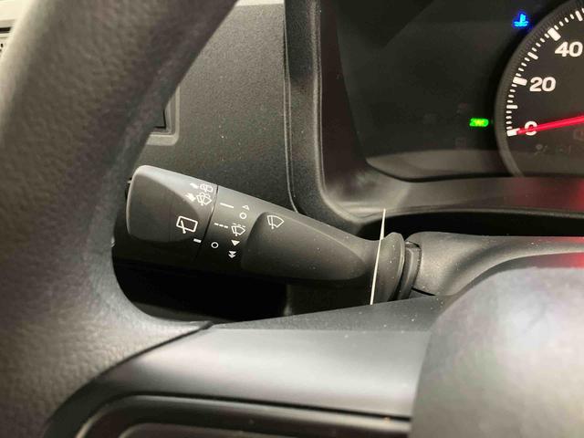 ハイゼットカーゴ ＤＸ　スマートアシスト付き　パートタイム４ＷＤ　ラジオ付き　衝突回避支援ブレーキ　誤発進抑制制御機能　オートライト・ハイビーム　パワーウィンドウ　両側スライドドア（13枚目）