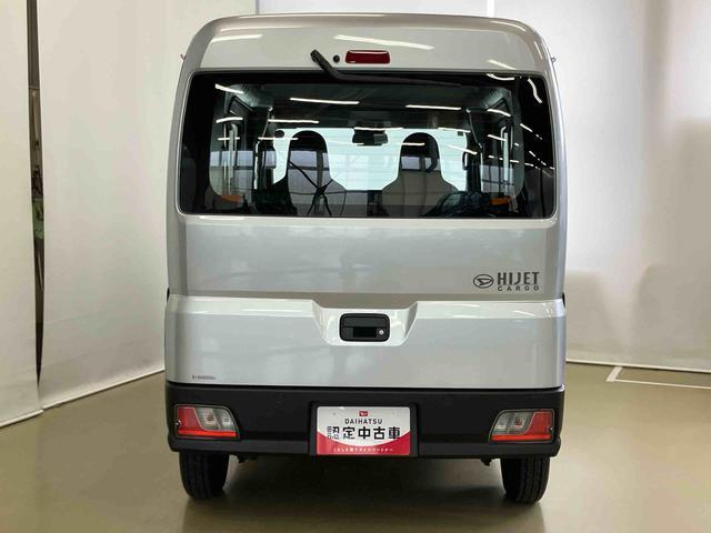 �A�����X�ł͔̔������łȂ��A���w����̃A�t�^�[�T�[�r�X�����񋟂ƂȂ�܂��̂ŁA�X�����k���тɓX���[�ԉ\�Ȃ��q�l�ւ̔̔��Ƃ����Ă��������Ă��܂��B�������������B