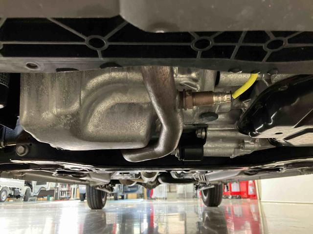 タフト Ｇ　ダーククロムベンチャー　スマートアシスト付き　シートヒーター　スカイフィールトップ　電動パーキングブレーキ　コーナーセンサー　オートライト・ハイビーム　ＬＥＤヘッドランプ　キーフリー　アルミホイール　フルタイム４ＷＤ（27枚目）