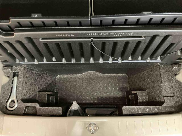 ムーヴ Ｘ　ＳＡＩＩ　スマートアシスト付き　ナビゲーションシステム付き　バックカメラ付き　オートライト　アルミホイール　オートエアコン　プッシュボタンスタート　キーフリーシステム　ステアリングスイッチ（22枚目）