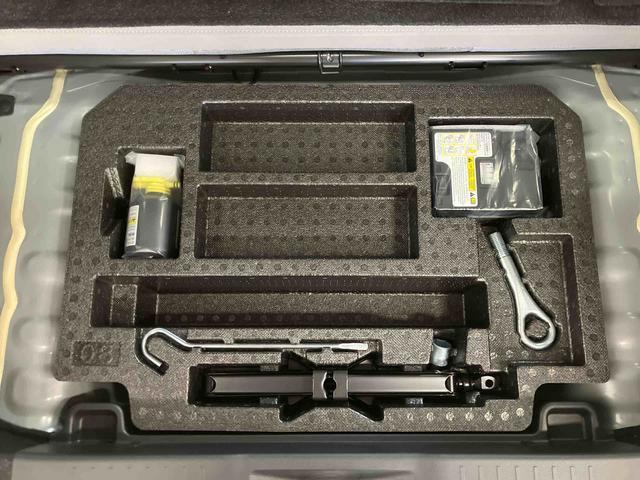 ブーン Ｘ　ＳＡＩＩＩ　スマートアシスト付き　ナビゲーションシステム付き　キーフリーシステム　コーナーセンサー　ステアリングスイッチ　プッシュボタンスタート　マニュアルエアコン　オートライト・ハイビーム　衝突回避支援ブレーキ（21枚目）