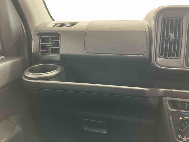 サンバーバン トランスポータースマートアシスト　ラジオ付き　両側スライドドア　キーレスエントリー　パートタイム４ＷＤ　スペアタイヤ付き　後席フルフラットシート　オートハイビーム　衝突回避支援ブレーキ　アイドリングストップ（9枚目）