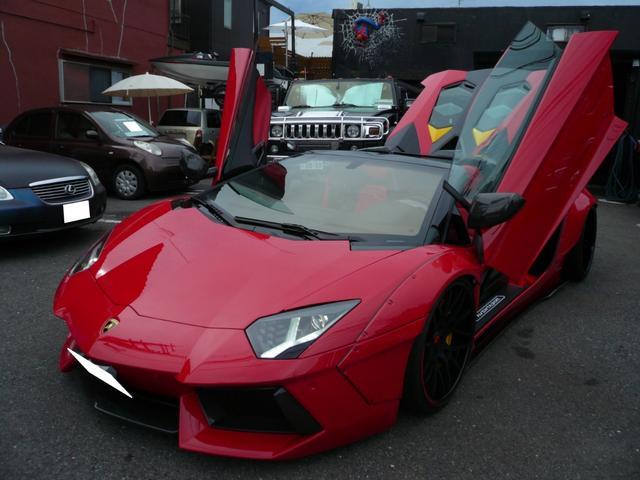 ランボルギーニ アヴェンタドール LP700-4ロードスター 正規ディーラー車LBWKリバティウォークKIT・マフラークライスジーク& 応談 平成25年(2013年) 大阪府 中古車 - 価格.com ランボルギーニ アヴェンタドール LP700-4ロードスター 正規ディーラー車LBWKリバティウォークKIT・マフラークライスジーク& 応談 平成25年(2013年) 大阪府 中古車 - 価格.com