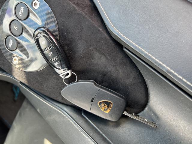 ランボルギーニ 最新型 純正 リモコンキー ランボルギーニ ガヤルド