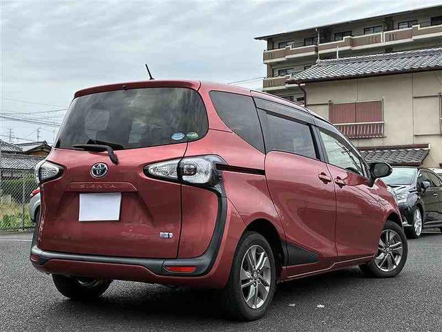 シエンタ ハイブリッドＸ　左側パワースライドドア　バックカメラ　電格ミラー　ＥＴＣ　ナビ（ＡＶＩＣ－ＲＷ０９）　ワンオーナー　禁煙車　ユーザー買取（9枚目）