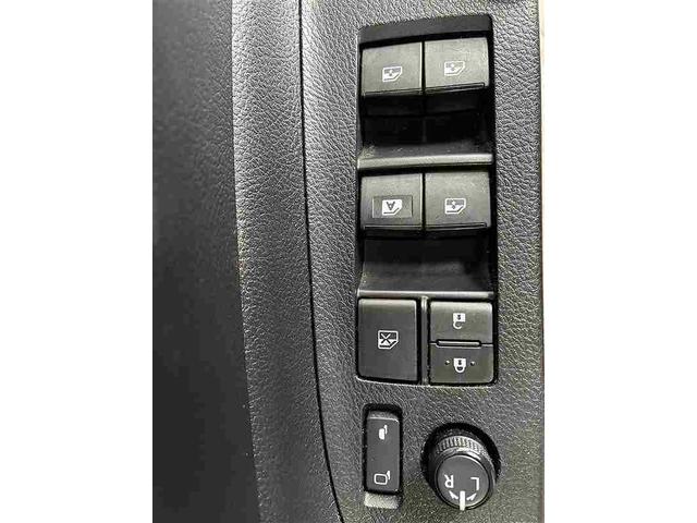 シエンタ ハイブリッドＸ　左側パワースライドドア　バックカメラ　電格ミラー　ＥＴＣ　ナビ（ＡＶＩＣ－ＲＷ０９）　ワンオーナー　禁煙車　ユーザー買取（32枚目）
