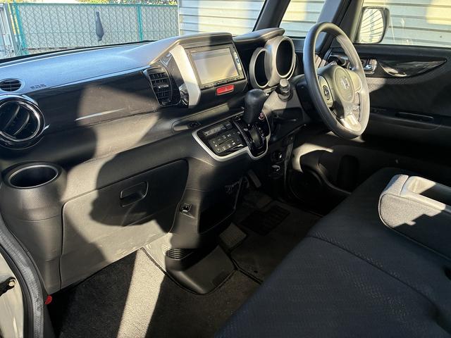 N-BOXカスタム G SSパッケージ ディーラーオプションナビ バックカメラ 両側パワースライドドア スマートキー 電格ミラー ETC(28枚目)