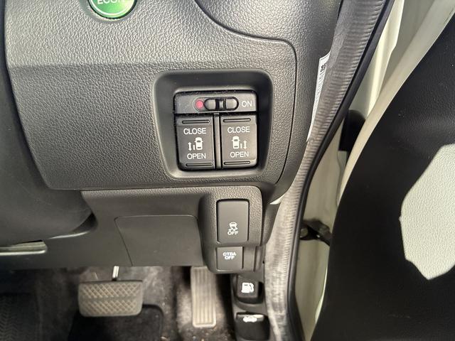 N-BOXカスタム G SSパッケージ ディーラーオプションナビ バックカメラ 両側パワースライドドア スマートキー 電格ミラー ETC(40枚目)