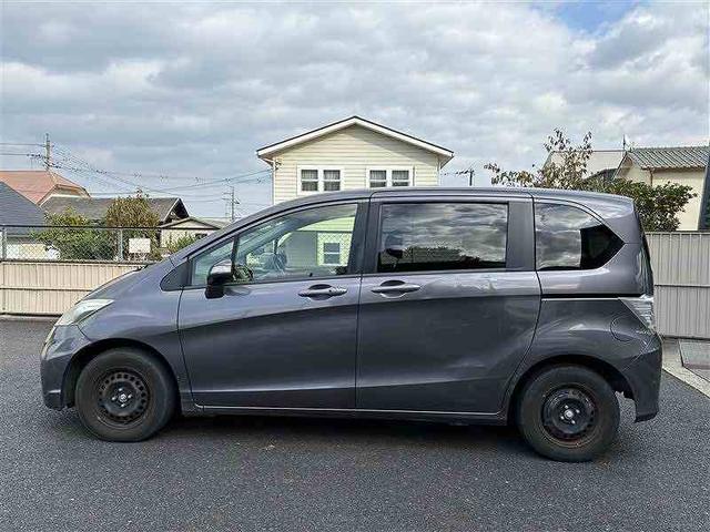 フリード G ジャストセレクション ユーザー買取・ディーラーオプションナビ・左側パワースライドドア・スマートキー・ETC(19枚目)