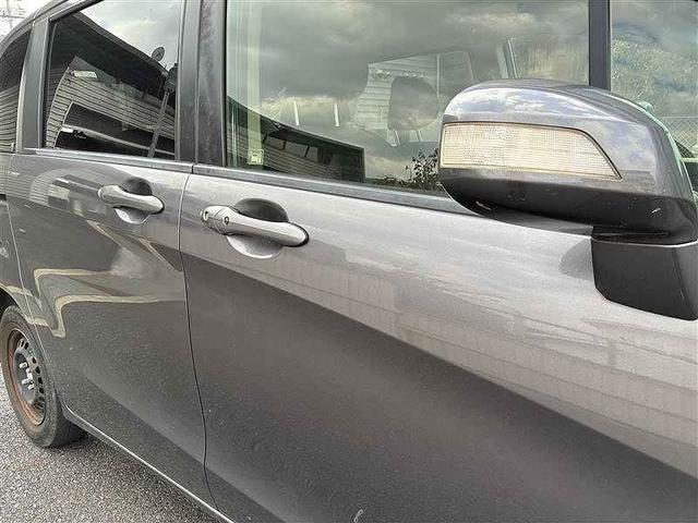 フリード G ジャストセレクション ユーザー買取・ディーラーオプションナビ・左側パワースライドドア・スマートキー・ETC(22枚目)