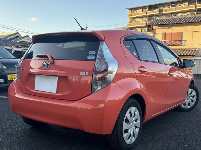 アクア Ｓ　ユーザー買取★ナビ（ＮＳＤＤ－Ｗ６１）★ディーラーＯＰナビ★スマートキー★ＥＴＣ（11枚目）