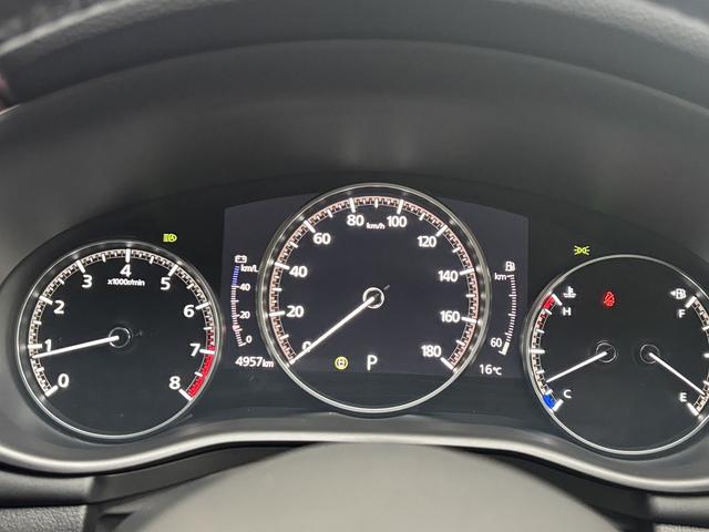 MAZDA3ファストバック 20S ツーリング ユーザー買取 バーガンディレザーパッケージ 全周囲モニター バックカメラ HUD BSM ワイヤレス充電 LEDヘッドライト シートヒーター パドルシフト レーダークルーズ ETC スペアスマートキー(9枚目)