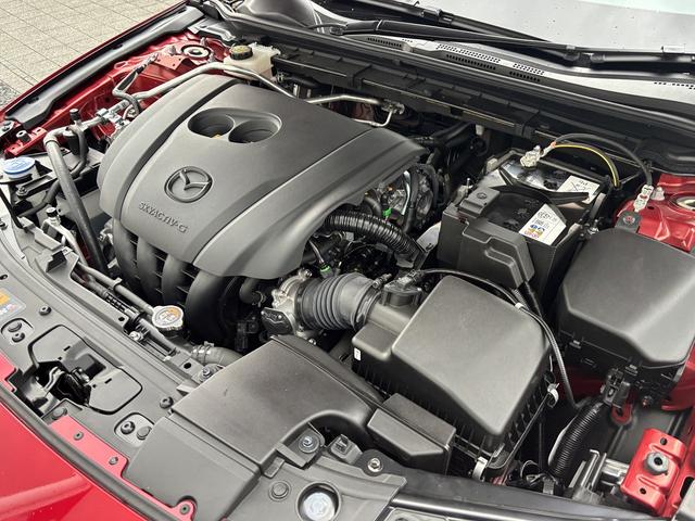 MAZDA3ファストバック 20S ツーリング ユーザー買取 バーガンディレザーパッケージ 全周囲モニター バックカメラ HUD BSM ワイヤレス充電 LEDヘッドライト シートヒーター パドルシフト レーダークルーズ ETC スペアスマートキー(56枚目)