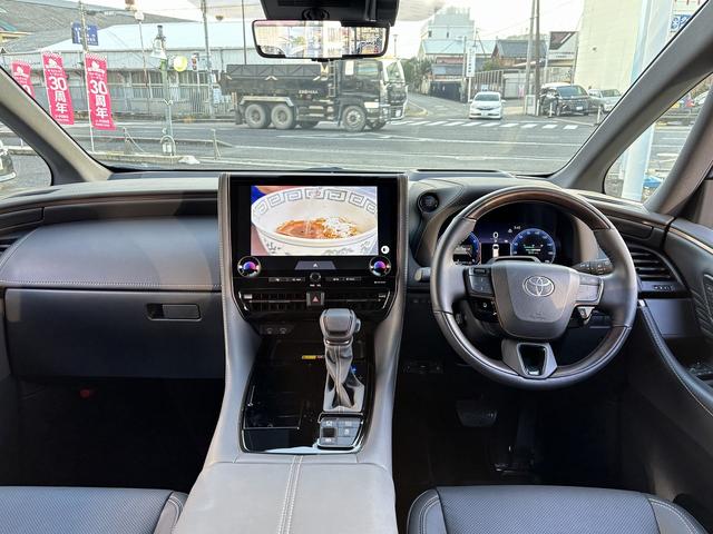 アルファード Ｚ　ユーザー買取　モデリスタエアロ（Ｆ・Ｓ・Ｒ）　ユニバーサルステップ　　トヨタチームメイト　デジタルインナーミラー　１３．２型後席ディスプレイ　ＨＵＤ　全周囲モニター　左右独立ムーンルーフ（21枚目）