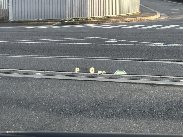 アルファード Ｚ　ユーザー買取　モデリスタエアロ（Ｆ・Ｓ・Ｒ）　ユニバーサルステップ　　トヨタチームメイト　デジタルインナーミラー　１３．２型後席ディスプレイ　ＨＵＤ　全周囲モニター　左右独立ムーンルーフ（27枚目）