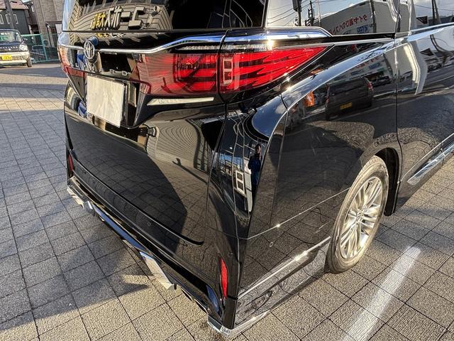 アルファード Ｚ　ユーザー買取　モデリスタエアロ（Ｆ・Ｓ・Ｒ）　ユニバーサルステップ　　トヨタチームメイト　デジタルインナーミラー　１３．２型後席ディスプレイ　ＨＵＤ　全周囲モニター　左右独立ムーンルーフ（50枚目）