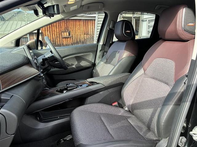 オーラ Ｇ　ＦＯＵＲ　ユーザー買取・プロパイロット・ＢＳＭ・デジタルインナーミラー・ＢＯＳＥスピーカー・ハンドルヒーター・メーカーオプションナビ・全周囲モニター・衝突軽減システム・レーンキーピング・レーダークルーズ・（12枚目）