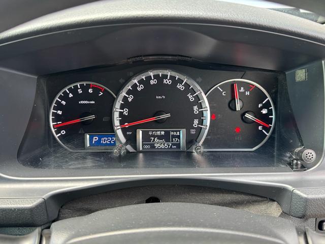 ハイエースバン スーパーGL☆ライトカスタム☆Fリップ☆悪顔ボンネット☆ヘッドライトインナーキャンディペイント☆ローダウン☆20インチアルミ☆フルLEDテール☆ベットキット☆ナビフルセグTV☆ETC☆バックカメラ(44枚目)