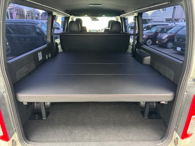 ハイエースバン スーパーGL ダークプライムII TRDフロントバンパーガード☆サイドステップ☆リアスポイラー☆マッドフラップ☆K3オリジナル16インチアルミ☆悪顔ボンネット☆ワイパーガード☆ナビTV・FDモニター☆360°カメラ☆ETC☆両側PS(30枚目)