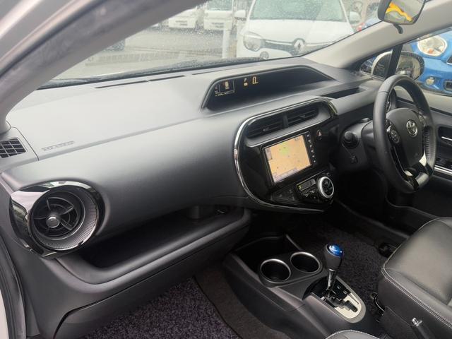 アクア Gソフトレザーセレクション 純正ナビ/バックカメラ/ETC/黒レザーシート/衝突軽減ブレーキ/スマートキー/Bluetooth(13枚目)