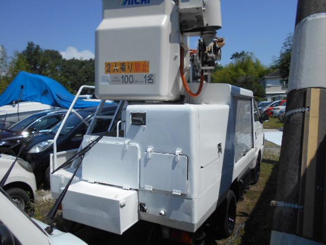 バネットトラック 　高所作業車（4枚目）