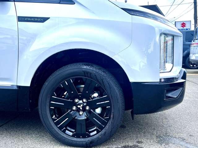 三菱デリカD5シャモニータイヤホイール新車外し。奈良県桜井市 三菱デリカD5シャモニータイヤホイール新車外し。奈良県桜井市